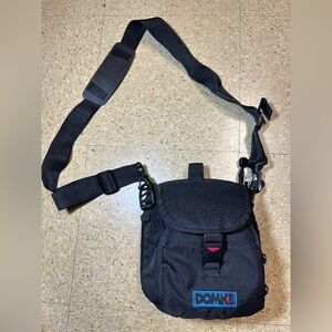 RARE Domke Bug Bag - 10 Black Compact Small Shoulder Camera Bag EUC‎